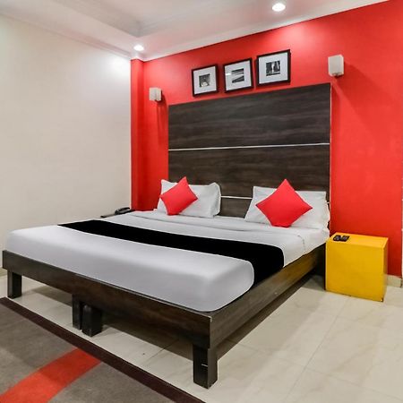Capital O Hotel Bms Near Appu Ghar Gurgaon Exterior foto