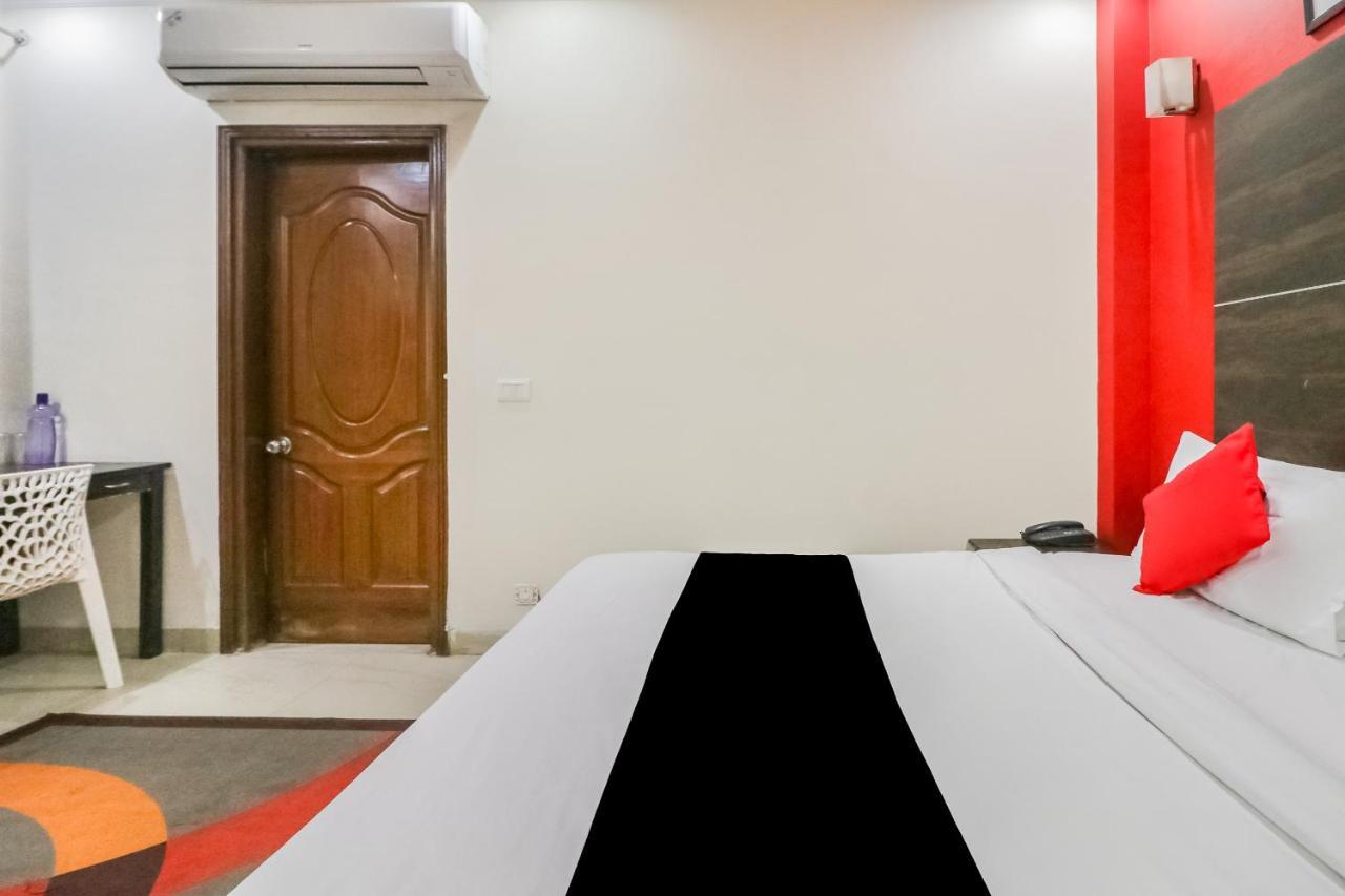 Capital O Hotel Bms Near Appu Ghar Gurgaon Exterior foto