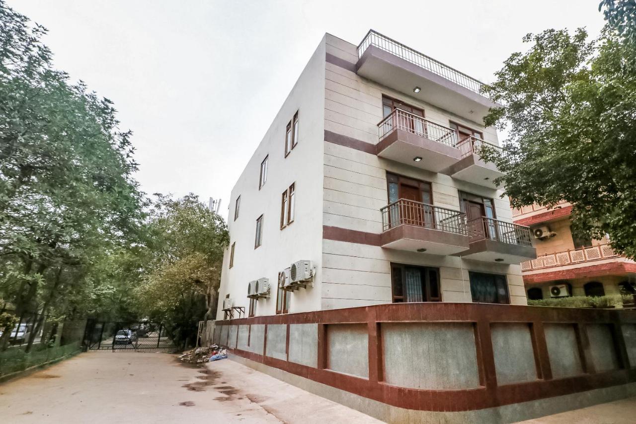 Capital O Hotel Bms Near Appu Ghar Gurgaon Exterior foto