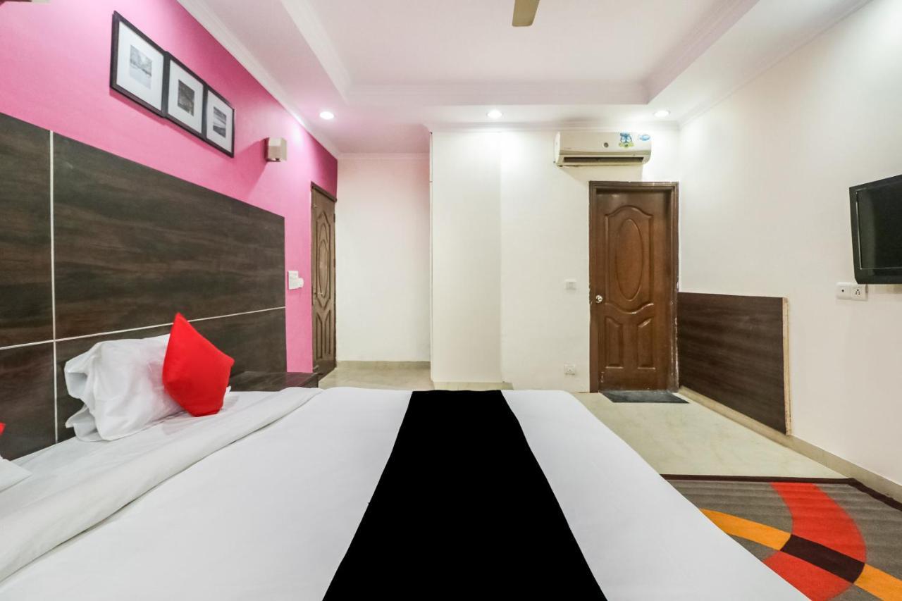 Capital O Hotel Bms Near Appu Ghar Gurgaon Exterior foto
